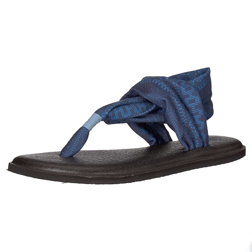 BLUE YOGA MAT SANUK SANDALS